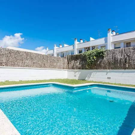 Semesterbostad Homeholidaysrentals Essence *