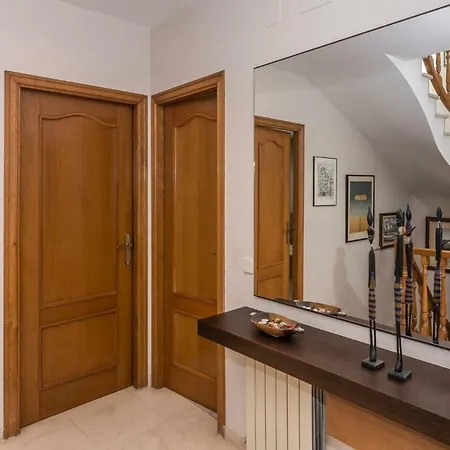 Homeholidaysrentals Essence Pineda de Mar