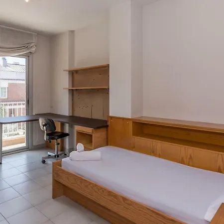 Semesterbostad Homeholidaysrentals Essence *
